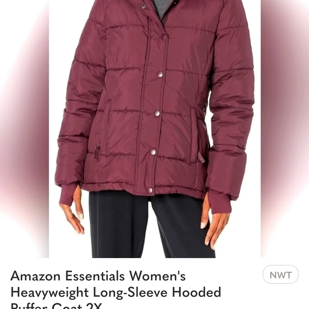 Amazon Essentials Women's Burgundy Hooded Puffer Coat